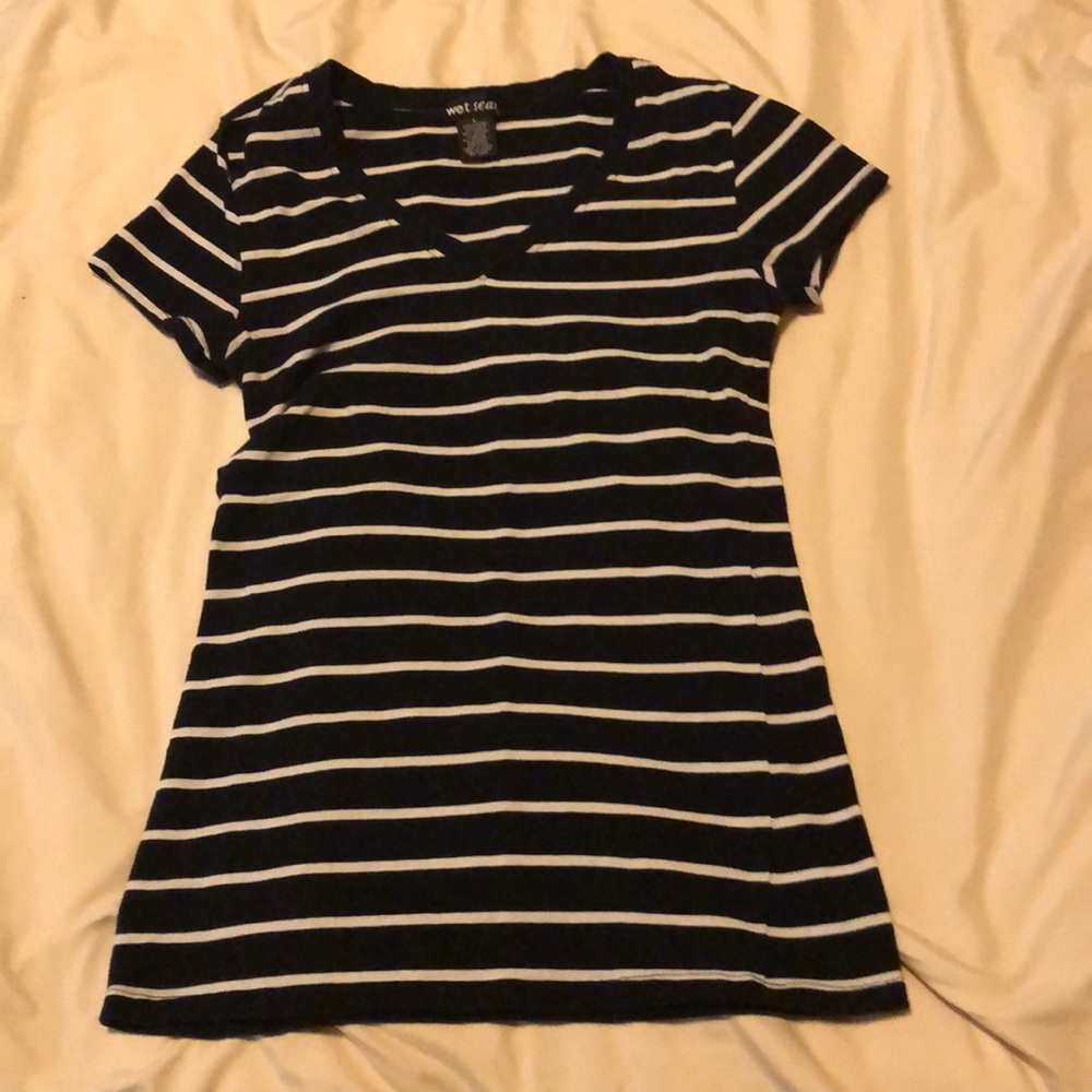 Tee shirt